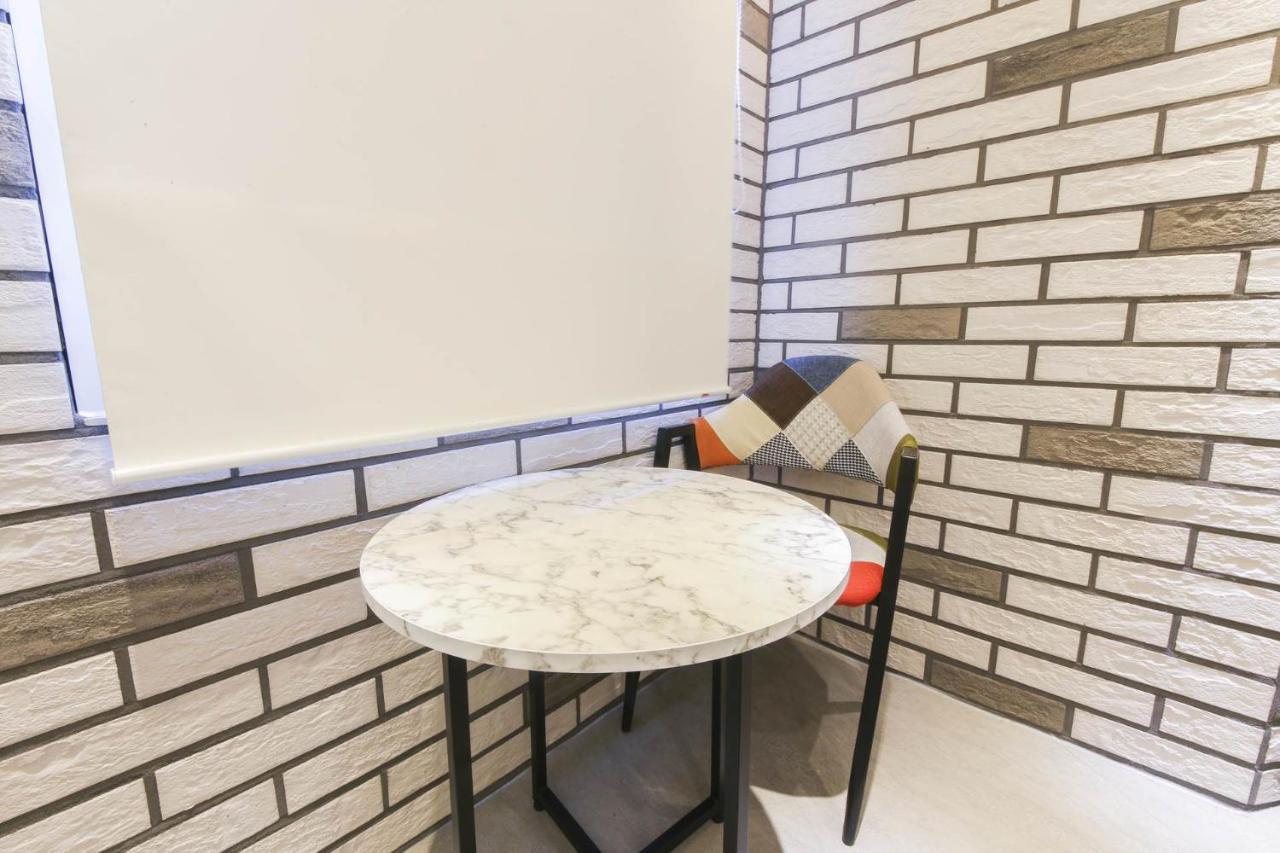 Pyeongtaek Godeok Rich Stay Hotel Bagian luar foto