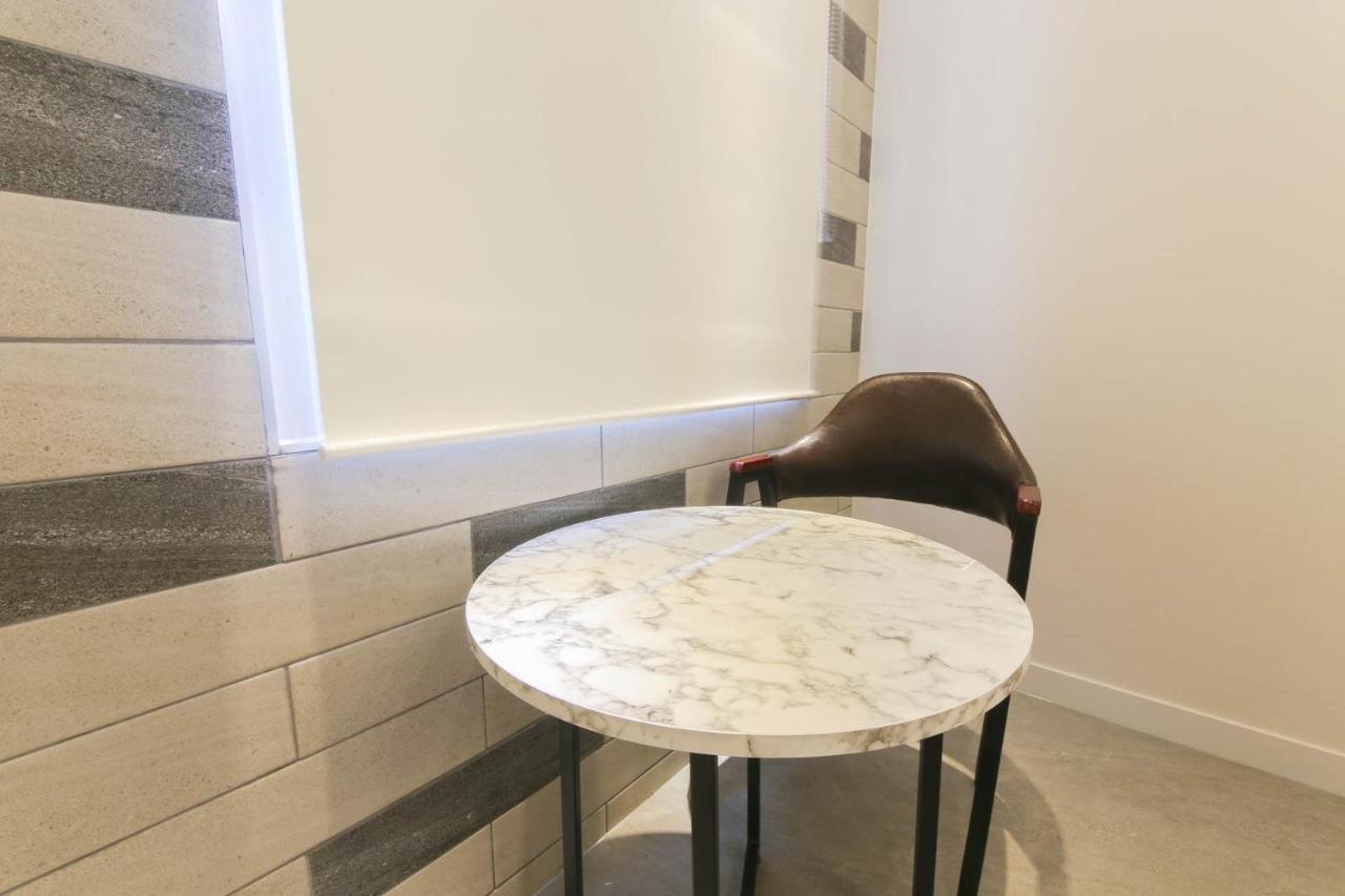 Pyeongtaek Godeok Rich Stay Hotel Bagian luar foto